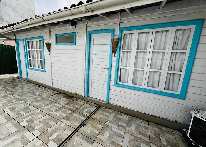 Casa de Temporada cinco quartos - Garça Torta em Maceió - Vista Mar
